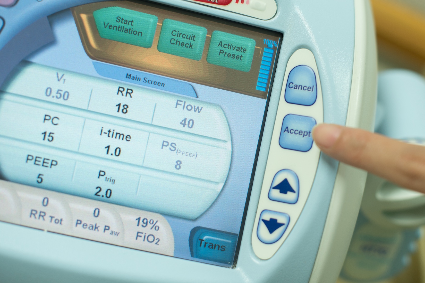 OXFORD AND KING'S DEVELOP RAPID PROTOTYPE FOR VENTILATOR Oxford Alumni