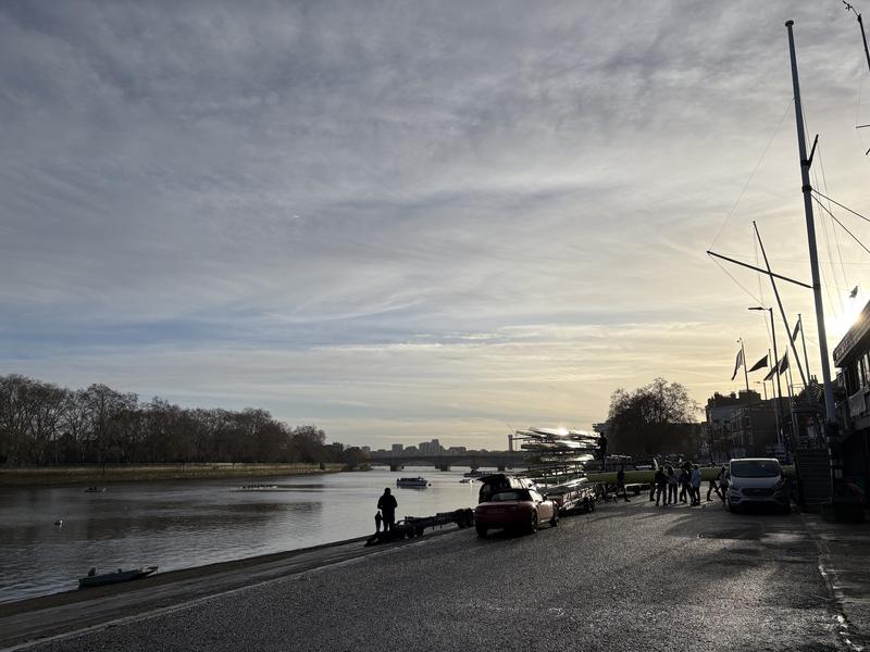 the thames towards putney bridge 19 december 2025 trial viiis