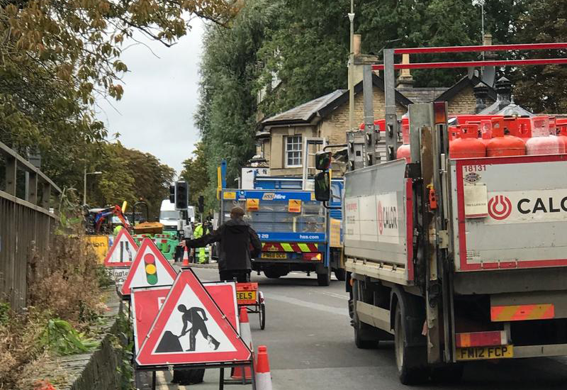 botley road works and a cyclist